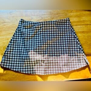 Lisa says gah Darcy skort